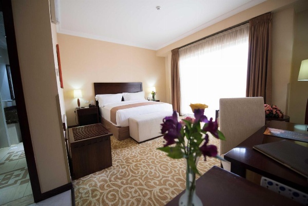 Capital Hotel and Spa image 3